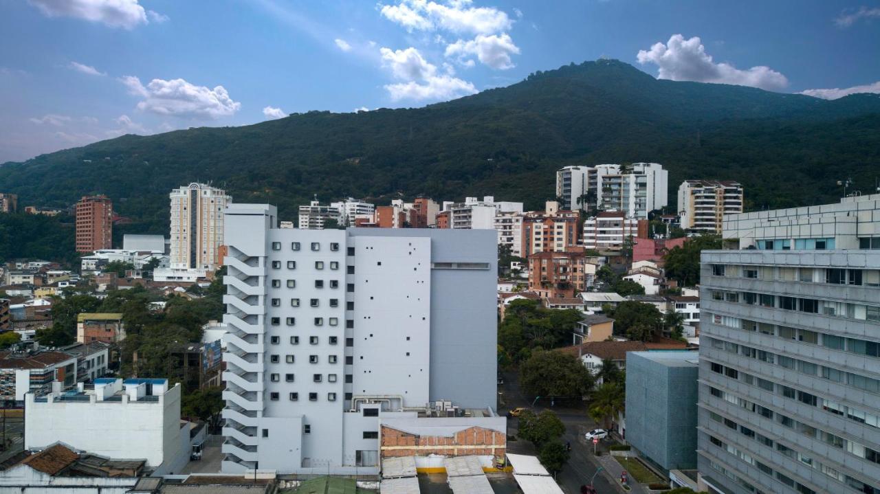 Hotel Ibis Cali Granada Exterior photo